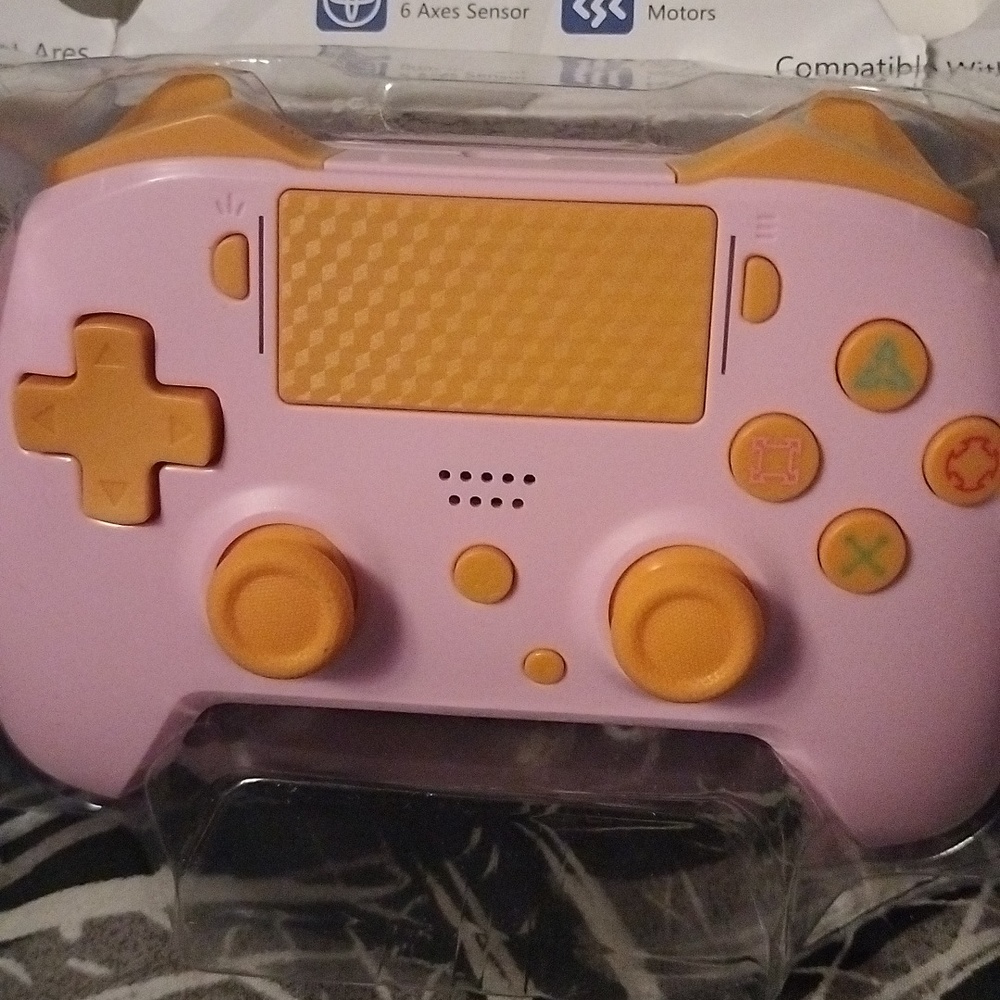 Wireless Controller - Picture 3 of 3